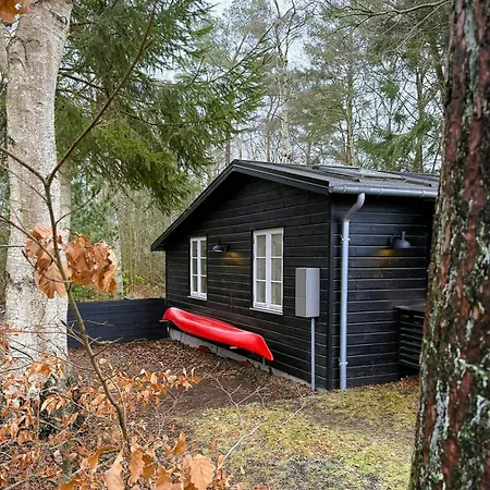 Holiday home 1940s Near Lakes *